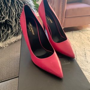 Saint Laurent Paris pumps